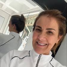 Karina Valles (kvalles19)