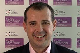 Nikki Craig (@NikkiCraig10)