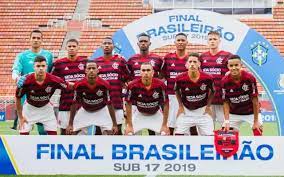 The 2020 season is clube de regatas do flamengo's 125th year of existence, their 109th football season, and their 50th in the brazilian série a, having never been relegated from the top division.in addition to the 2020 campeonato brasileiro série a, flamengo also competed in the conmebol copa libertadores, the copa do brasil, and the campeonato carioca, the top tier of rio de janeiro's state. Saiu Confira A Escalacao Do Flamengo Para Enfrentar O Corinthians Pela Final Do Brasileirao Sub 17 Flamengo Coluna Do Fla