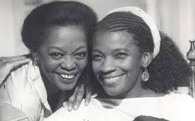 Biografia resgata vida e obra de Ruth de Souza