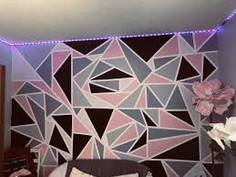 To be honest, when i initially saw this trend blow up on tiktok, i was obsessed. Triangle Accent Wall Pintura De Parede Faca Voce Mesmo Pintura De Parede Geometrica Pintura Do Quarto