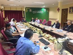 Sebelum dibebaskan ke alam sekitar, sisa bahan radioaktif juga perlu dirawat terutamanya semasa masih berada di dalam makmal. 13 Julai 2020 Kuala Terengganu Jabatan Alam Sekitar Facebook