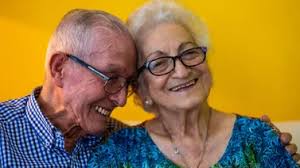 Sara y René vencieron la COVID-19 y cumplen 65 años de casados