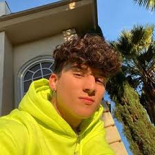Pin By Rainbow Cloud On Crushh In 2020 Young Cute Boys Tony Cute Teenage Boys