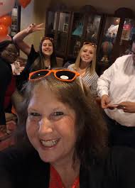 Beth Painter, PHR (@whatabeth)