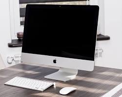Image of Apple I Keyboard and Monitor
