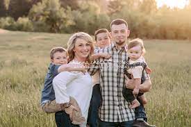 Family Portrait Photography Family Portrait Photography Outdoor Family Photography Professional Family Photography