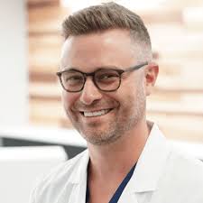 Brad Seaman's Instagram, Twitter & Facebook