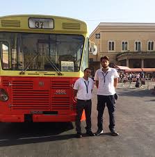 Nella sala d'aspetto di seconda classe della stazione di bologna affollata di turisti e di persone in partenza o di ritorno dalle vacanze, un ordigno a tempo, contenuto in una valigia abbandonata, venne fatto esplodere e. Il 37 Un Simbolo Di Spontanea Cooperazione Holacheck