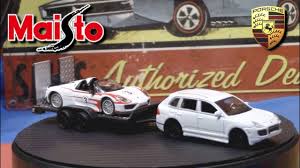 Maisto bankas i lithuanian food bank. 1 64 Maisto Transport Series Porsche Cayenne 918 Spyder Tow Set Review Youtube