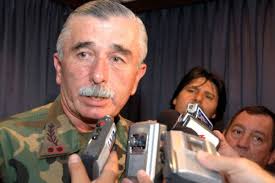 Relevaron a dos generales por denuncias de corrupción