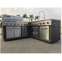 outdoor kitchen grill