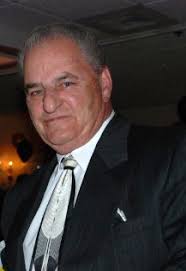 Robert Lampman View Photos