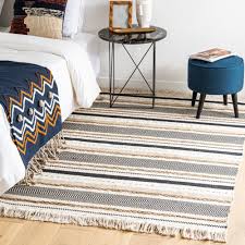 Basterà cliccare sul coupon maisons du monde che ti interessa, clicca su 'acquista ora' e ti ritroverai sulla home page dello store online dove troverai. Baumwollteppich Mit Streifenmuster 140x200 Pablo Maisons Du Monde