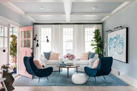 Not to mention, most modern living rooms serve more than one purpose. Living Room Wall Decor Ideas 12 Ways To Bring It To Life Decor Aid