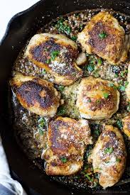 Skillet Garlic Parmesan Chicken Thighs An Amazing One Pan Skillet Meal That Will Rock Your Socks Off On Flav Easy Chicken Dinners Recipes Easy Healthy Recipes