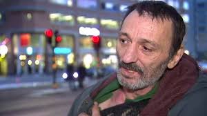 Han är för sjuk för härbärge