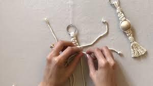 Diy Porte Cles Macrame Video Diy Porte Cles Porte Cle Fil Pour Macrame