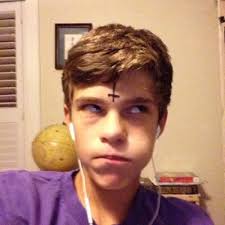 Devon Foster (@320597452)