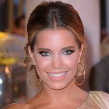 Love Island: Hot Flirts & True Love (2017)