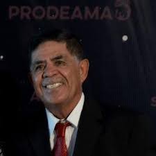 Efren Franco's Instagram, Twitter & Facebook