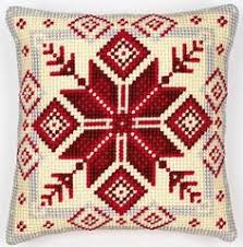 Un peu de fantaisie pour ce 11ème mois de broderie ensemble… valentine gnome cross stitch pattern ♥ stitch count: 28 Cross Stitch Nordic Ideas Cross Stitch Stitch Cross Stitch Patterns