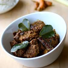 Rendang Is A Sort Of Indonesian Beef Curry Simmered For A Long Time Which Allows The Meat To Soak Up All The Flavors Authentic Recipes Asian Cooking Recipes