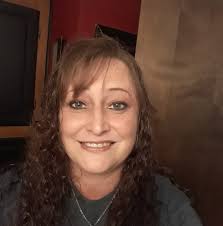 Nichole Hatfield's Instagram, Twitter & Facebook