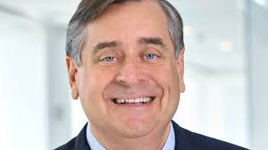 Desmond Hogan's Instagram, Twitter & Facebook