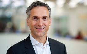 Signify Announces That CEO Eric Rondolat Will Step Down After the AGM 2025  — LED professional