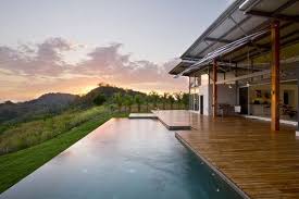 I Can T Get Enough Of Infinity Pools This One Is In Costa Rica Take Me There Architecture Piscines Design Maisons Insolites