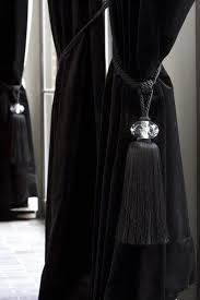 pin by pantelitsa themistocleous on passementerie tie backs velvet curtains black curtains black decor