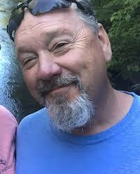 Lois Phelps's Instagram, Twitter & Facebook