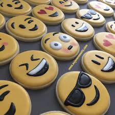 Emoji Cookies Emoji Cookie Emoji Cake Pretty Cookies