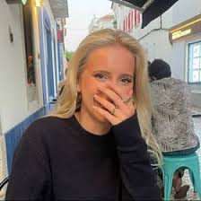 ELISE KELLER (elisekellerrr)