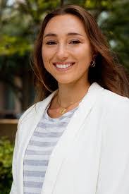 Olivia Ware's Instagram, Twitter & Facebook