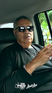 Mi gente! Ya está disponible mi merch oficial para que celebremos juntos  estos 50 años de historia y salsa. Cada prenda tiene un pedacito de este  camino que hemos recorrido juntos. 🛒