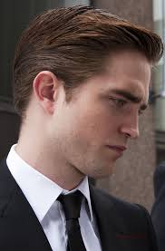 PattinsonWorld: Flashback: Robert Pattinson como Eric Packer en Cosmópolis.