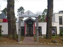 Das ronald mcdonald haus homburg bietet jährlich eine stelle im freiwilligen sozialen jahr an. Ronald Mcdonald Haus In Homburg Saarland Germany Ronald Mcdonald Houses On Waymarking Com