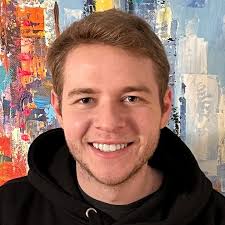 Digital Music News recently featured Ian Rowe '22 for founding the  @hudsonroyalmanagement company. “We're dedicated to nurturing the producers  and songwriters of the industry, fostering their unique talents, and  bridging the gap