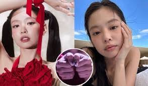 Jennie Tu's Instagram, Twitter & Facebook