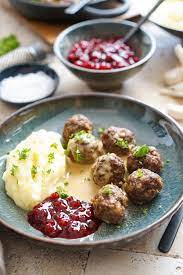 rezept fur schwedische kottbullar mit rahmsauce zimtkeks und apfeltarte rezept rezepte schweinefilet zubereiten schwedisches essen