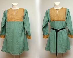 Tunika Wolle Pflanzengefarbt Seide Handbedruckt Mittelalter Wikinger Rus Slaven Reenact Larp Gr M L In 2020 Clothes Fashion Shirt Dress