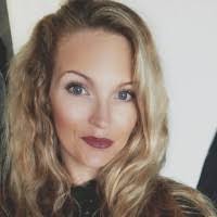 Sharon Pinkett's Instagram, Twitter & Facebook