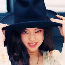 15 Photos Of Blackpink Jennie S Gummy Smile To Make You Swoon Koreaboo