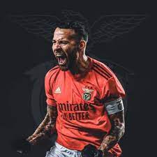Nicolas otamendi statistics played in benfica. Nicolas Otamendi On Twitter Vergonhoso Inacreditable