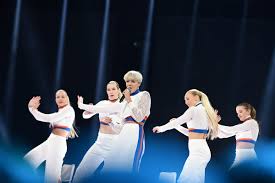 Det blir nerver, det blir show, det blir overraskelser og det blir fest! Datei Nicoline Melodi Grand Prix 2018 Jpg Wikipedia