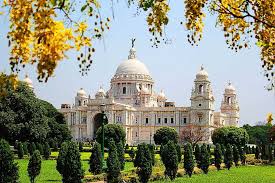 Here you find many photos and effigies of prominent personalities who played a key role in contributing to the glory of india. Victoria Memorial Kolkata Timing Images History