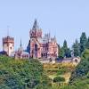 Nach mehrjähriger restaurierung erstrahlen heute das schloss, der park und die vorburg im glanz der erbauungszeit. Https Encrypted Tbn0 Gstatic Com Images Q Tbn And9gcqd8hsdm1j9ts0tdn4imt2mdkvom9np84eygb1b7q73v 7jitxr Usqp Cau
