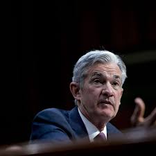 Fed seguirá subiendo tasas de interés pese a turbulencia mundial